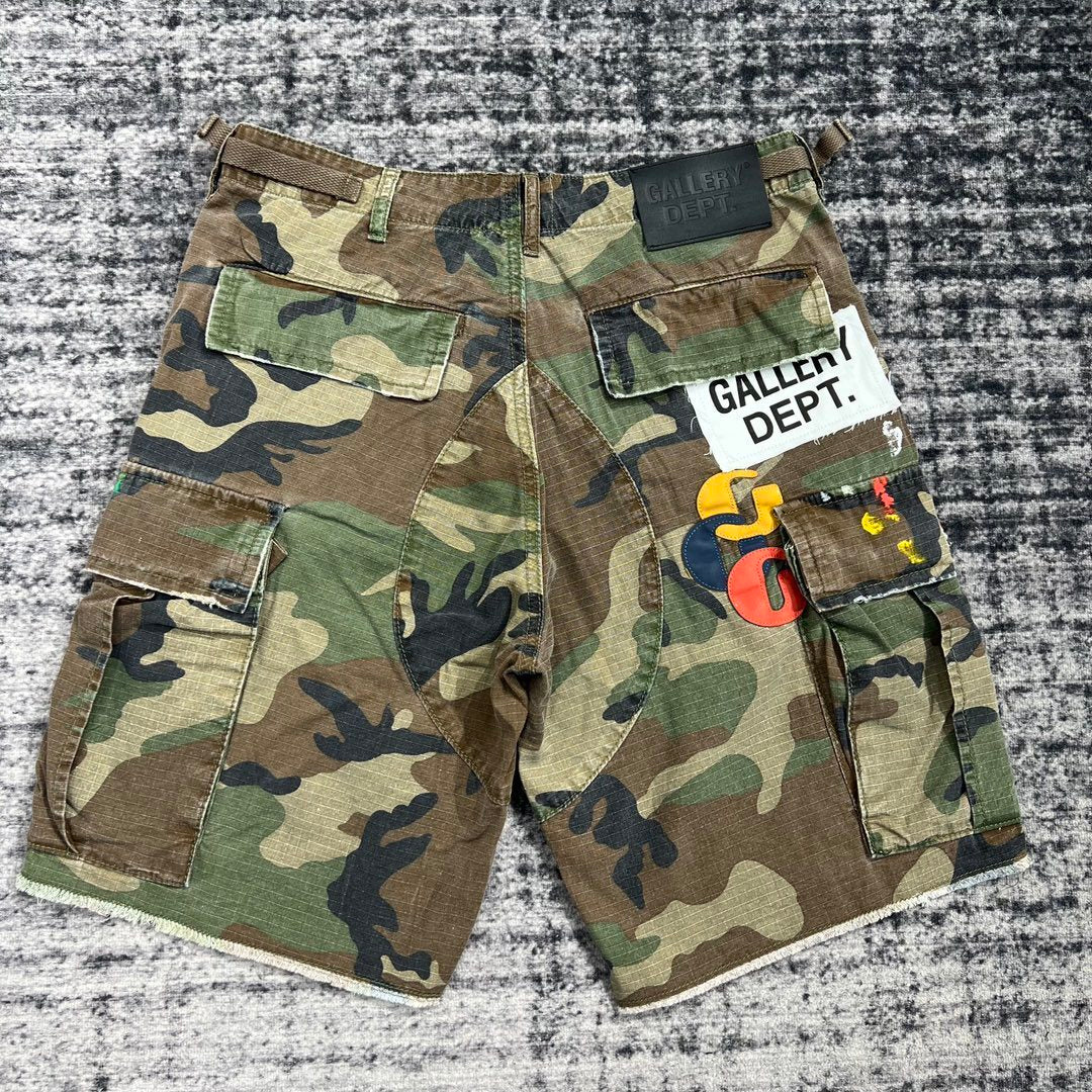 Gallery Dept. G patch camo shorts