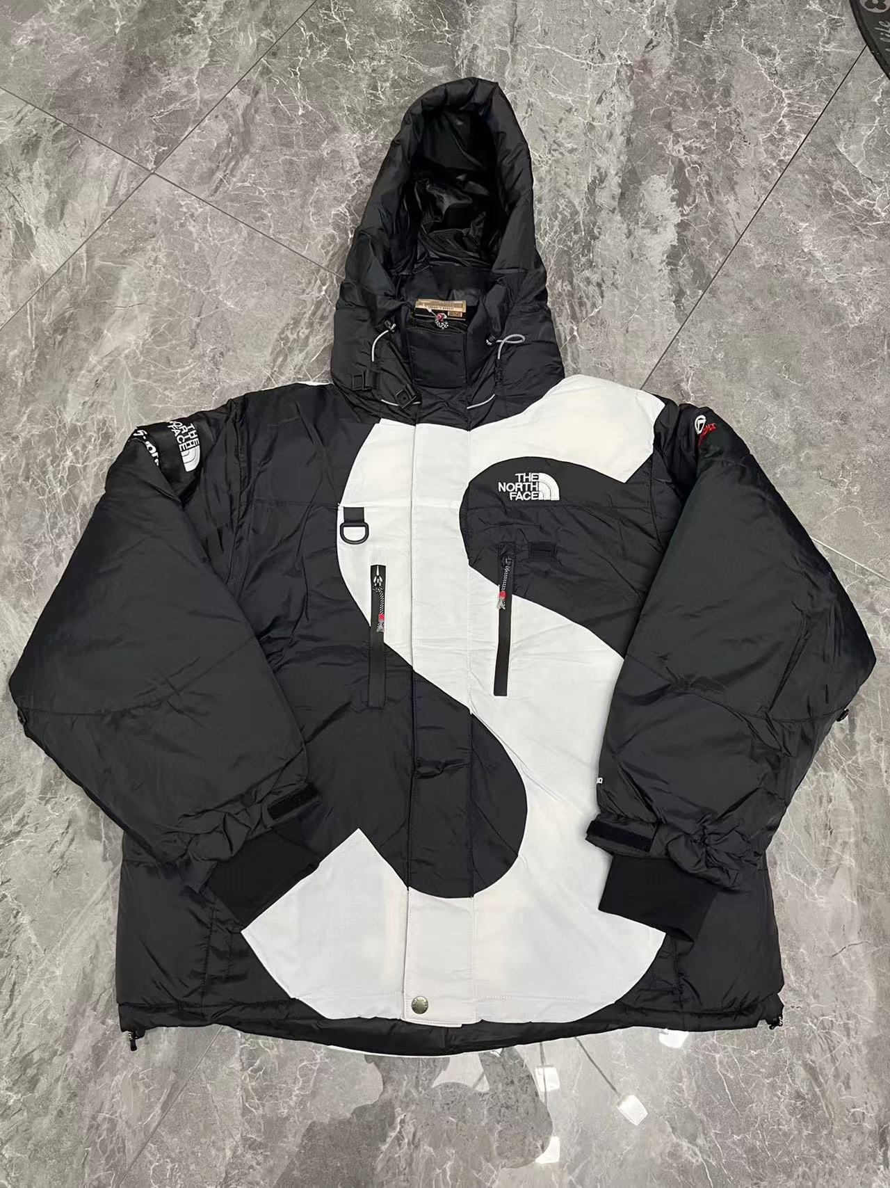 Sup x The North Face S Logo Summit Series Himalayan Parka
