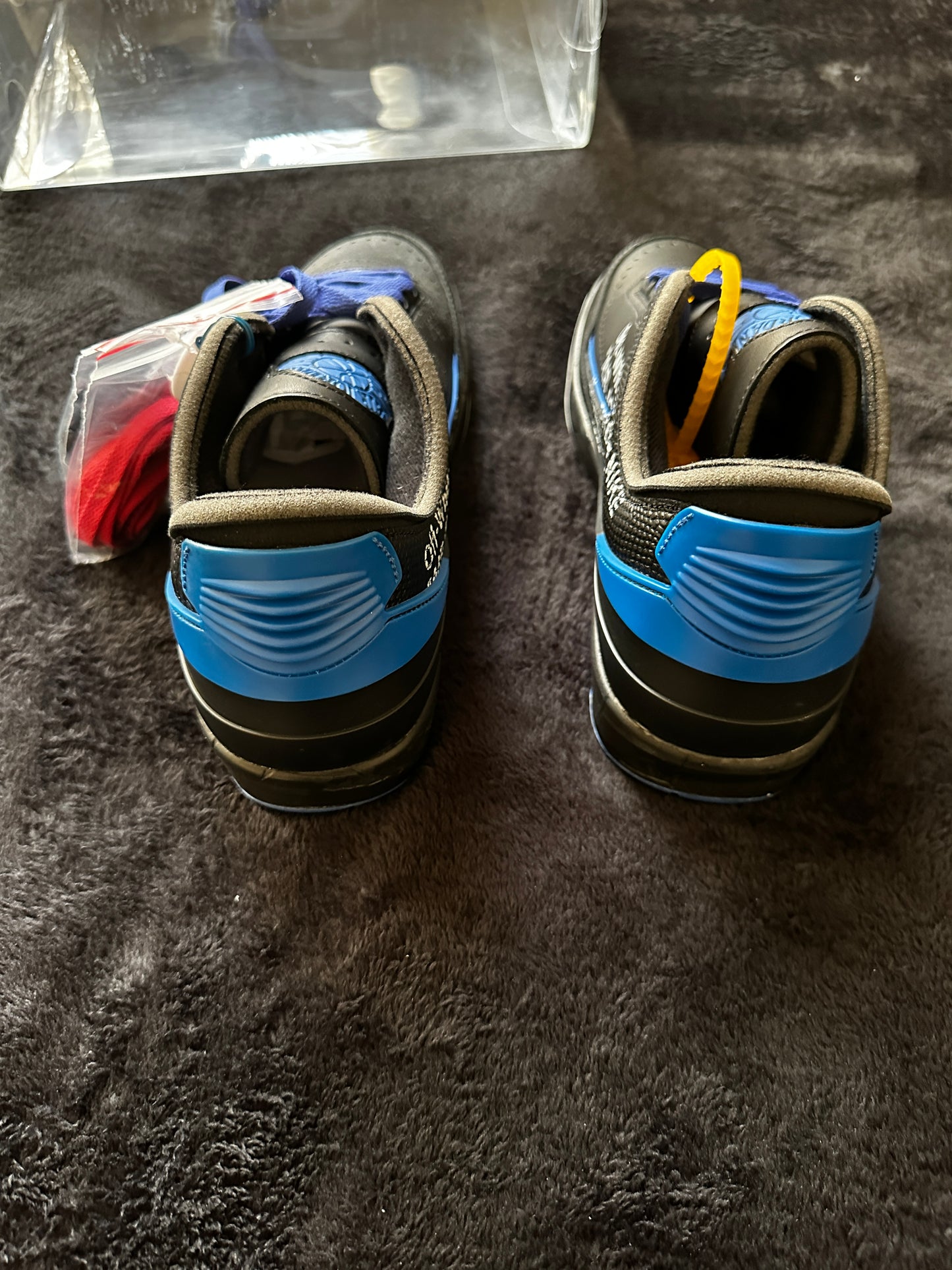 Air Jordan 2 x OFF-WHITE (AUTHENTIC) SIZE 10.5