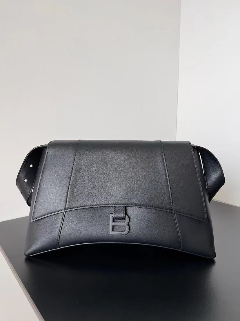 Balenciaga Soft Hourglass shoulder leather bag 32x20x15cm