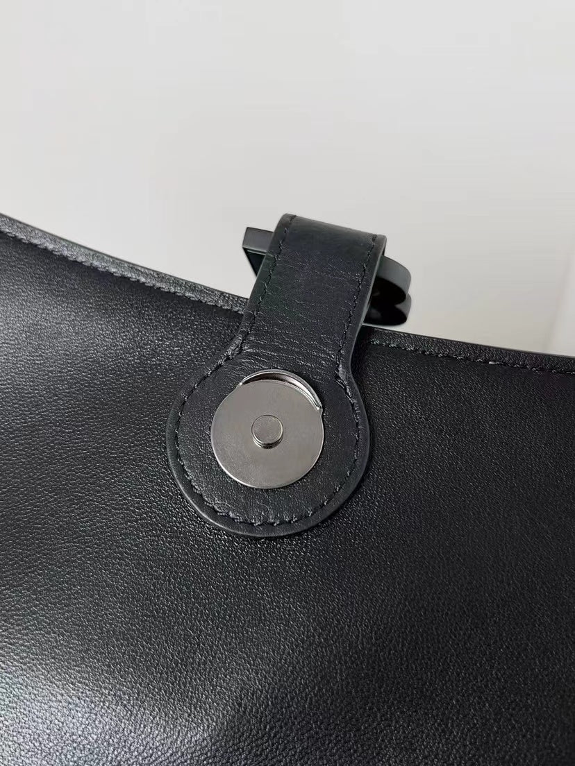 Balenciaga Soft Hourglass shoulder leather bag 32x20x15cm