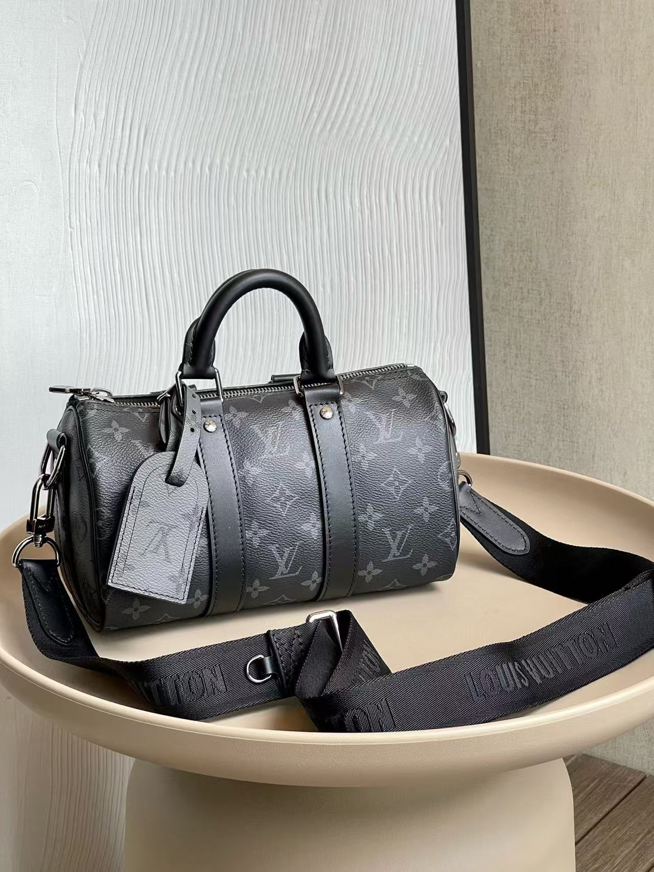 LV Keepall Bandoulière 25 M46271