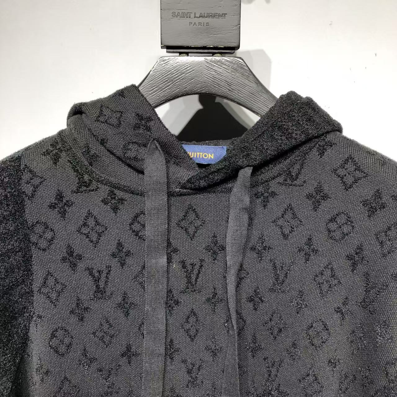 LV SS25 Graphic Jacquard Hoodie 1AHCMY
