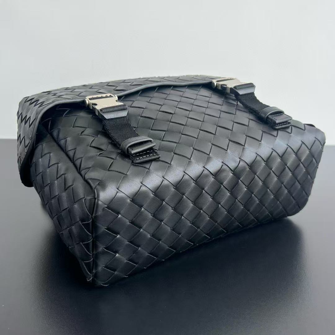 Bottega Veneta Postino Bag