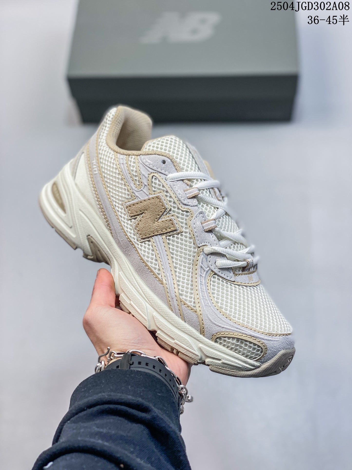 New Balance 740 Sneakers