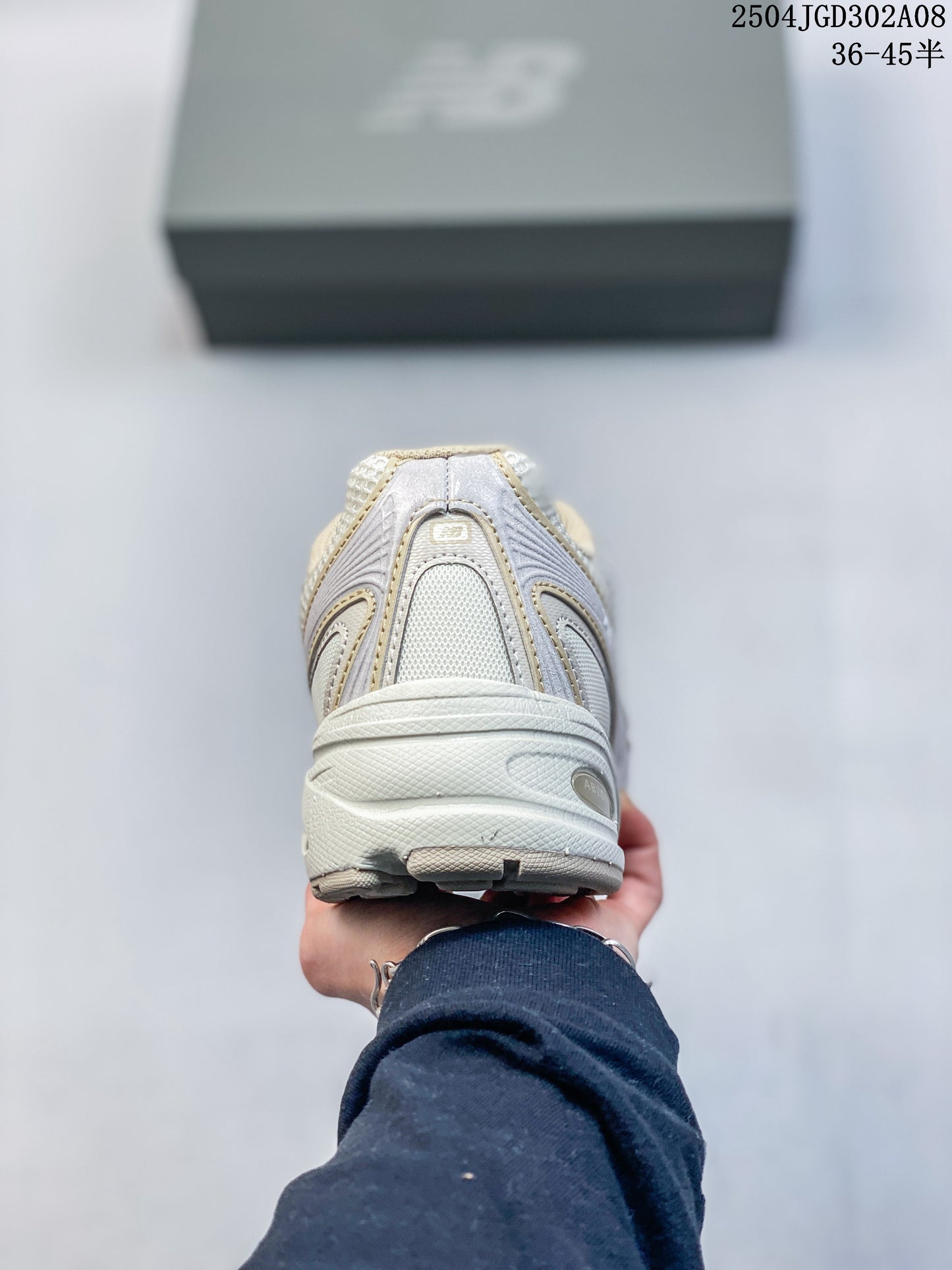 New Balance 740 Sneakers