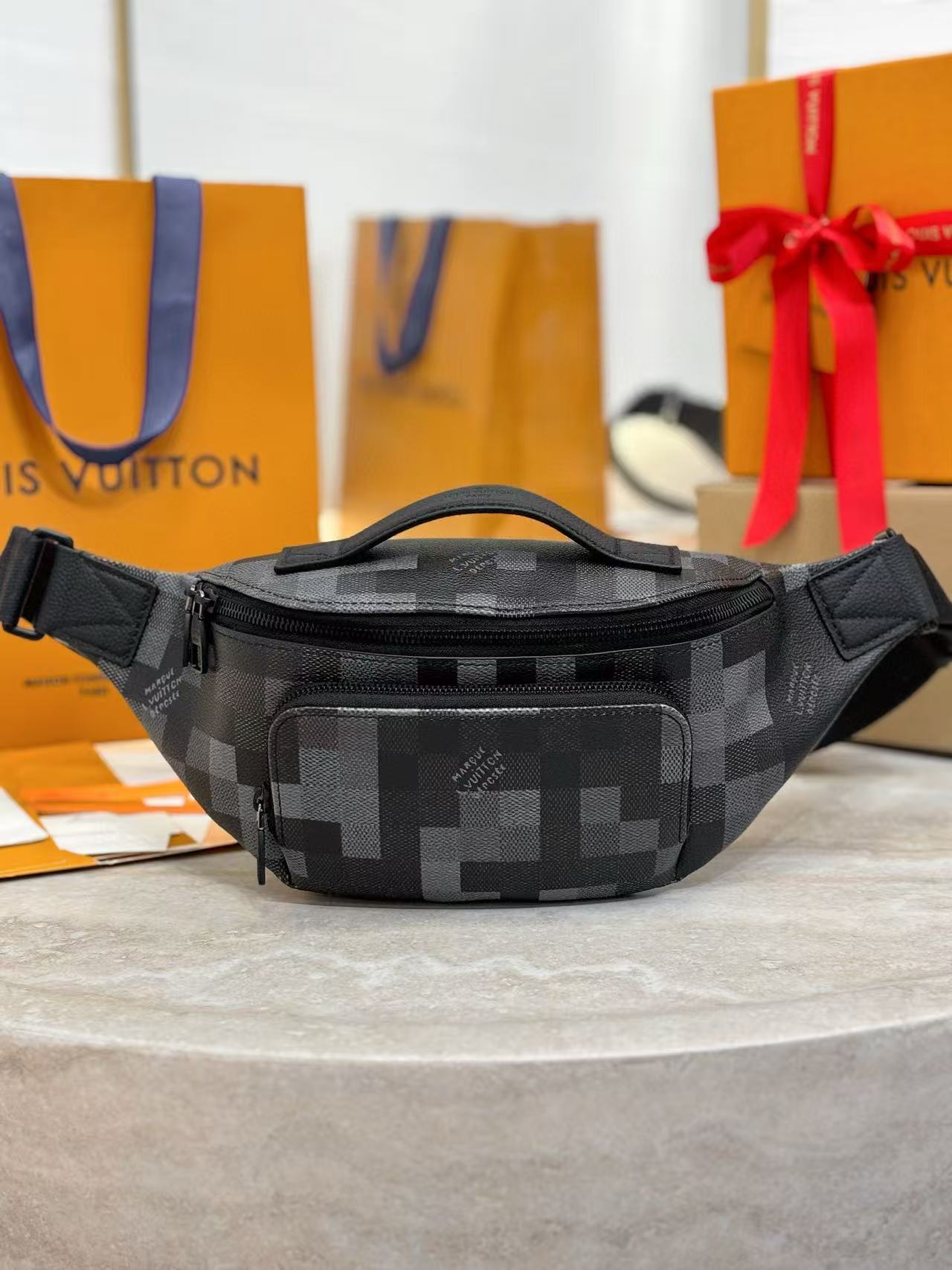 LV Rush Bumbag M14920