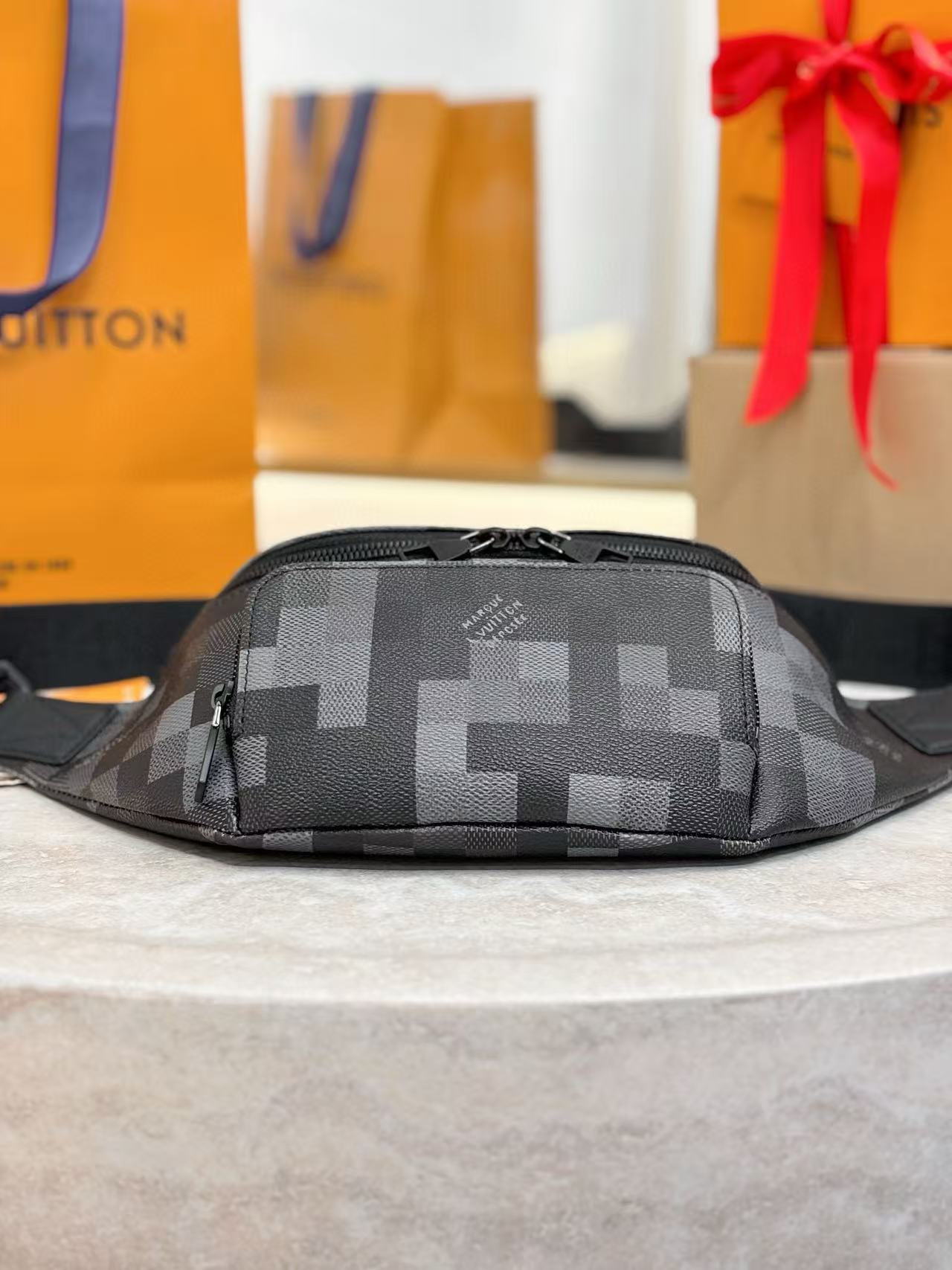 LV Rush Bumbag M14920