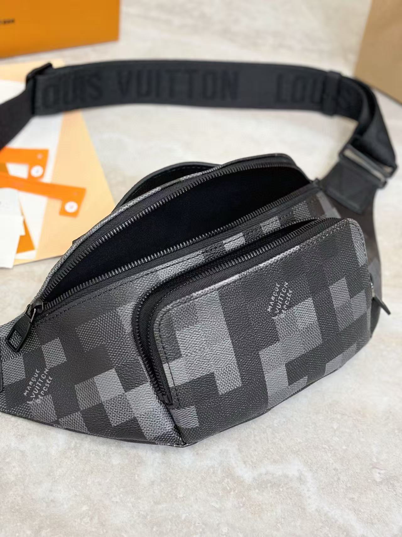 LV Rush Bumbag M14920