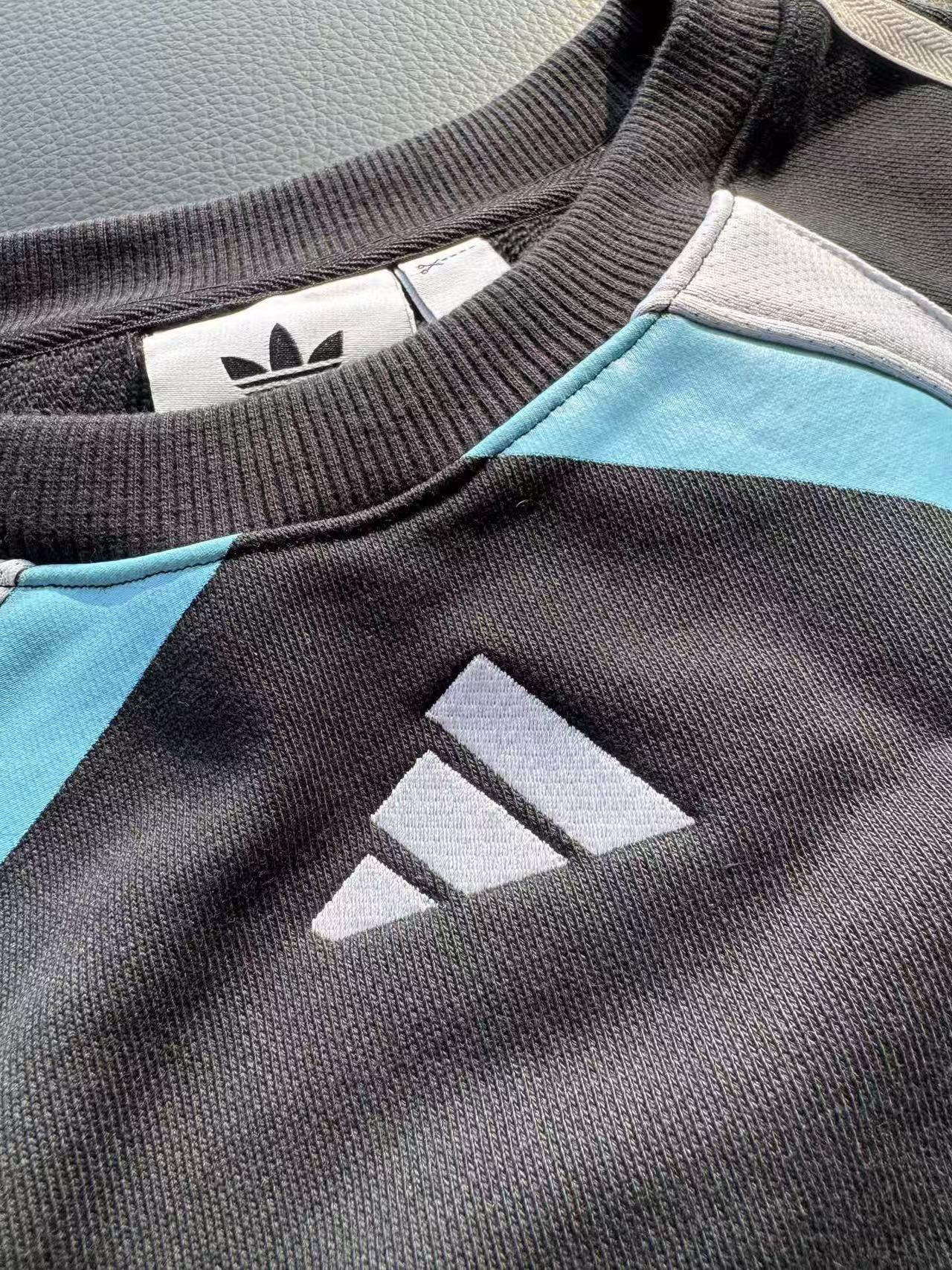 Kith For Adidas Football Crewneck 'Black'