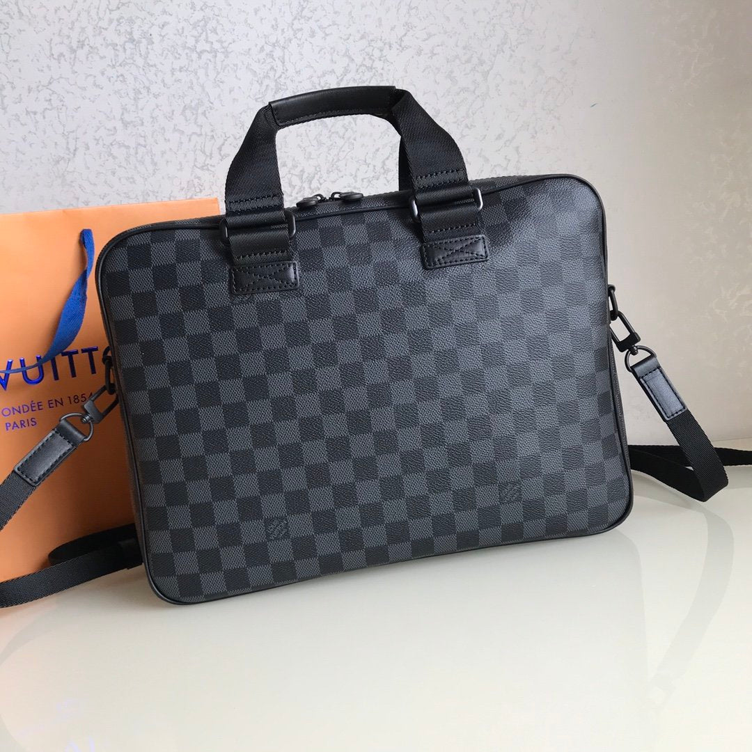LV Utility Messenger N40278