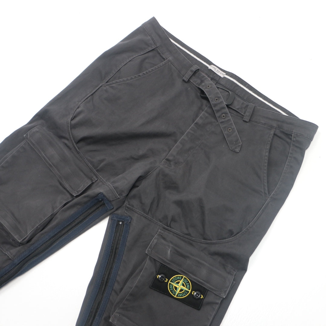 Stone Island Logo Patch Cargo Pants 'Black'