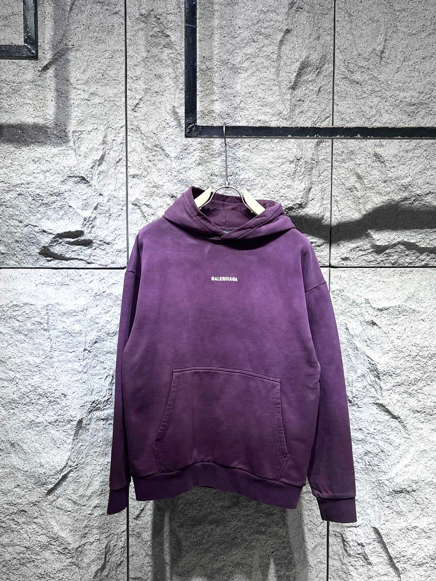BALENCIAGA BACK HOODIE MEDIUM FIT