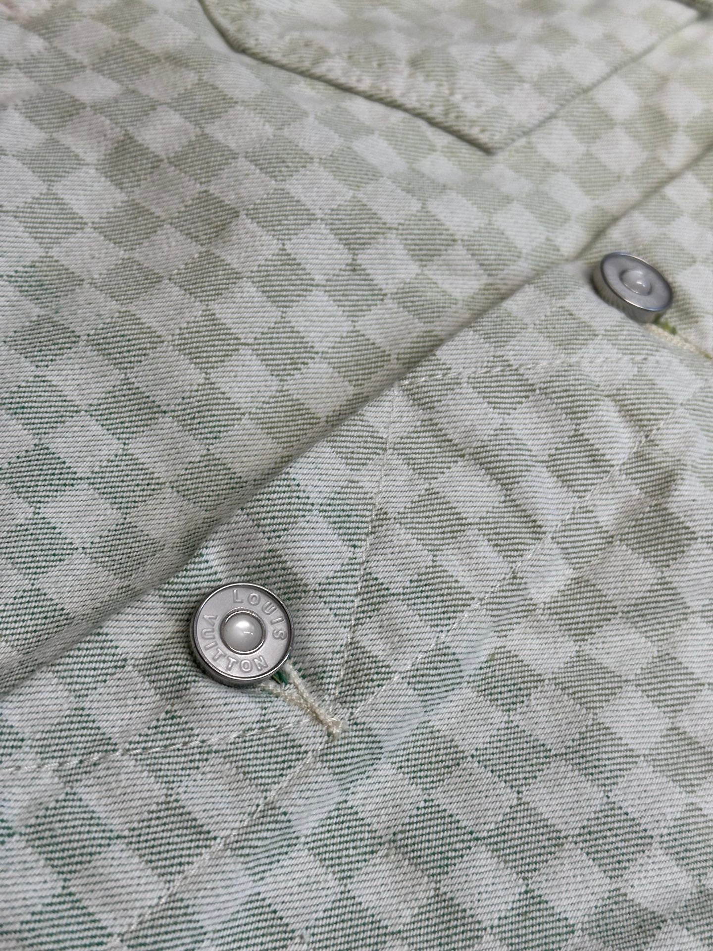 LV Damier Gradient Jacquard Denim Jacket 1AGTEX