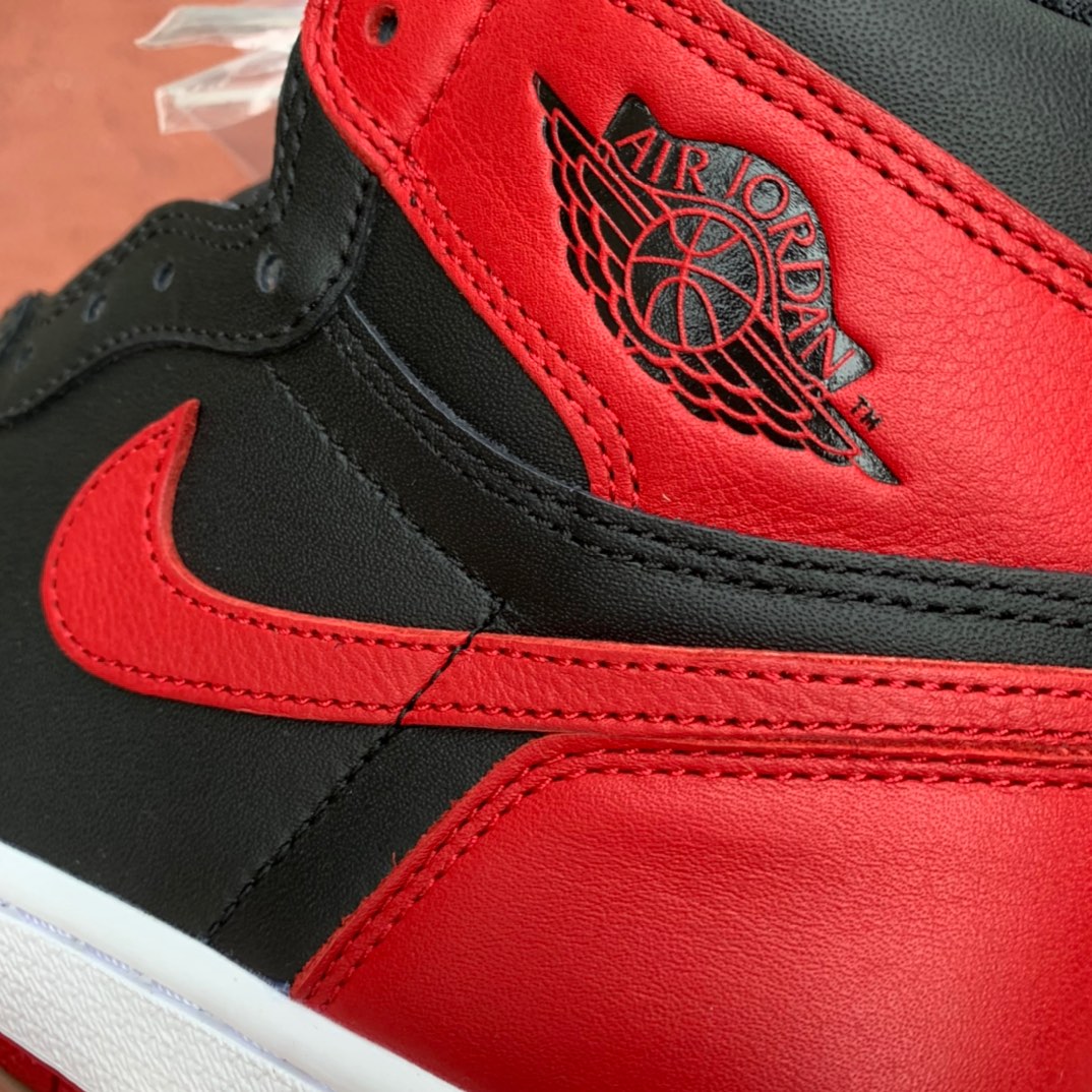 Air Jordan 1 Retro High '85 OG 'Bred / Banned' 2025
