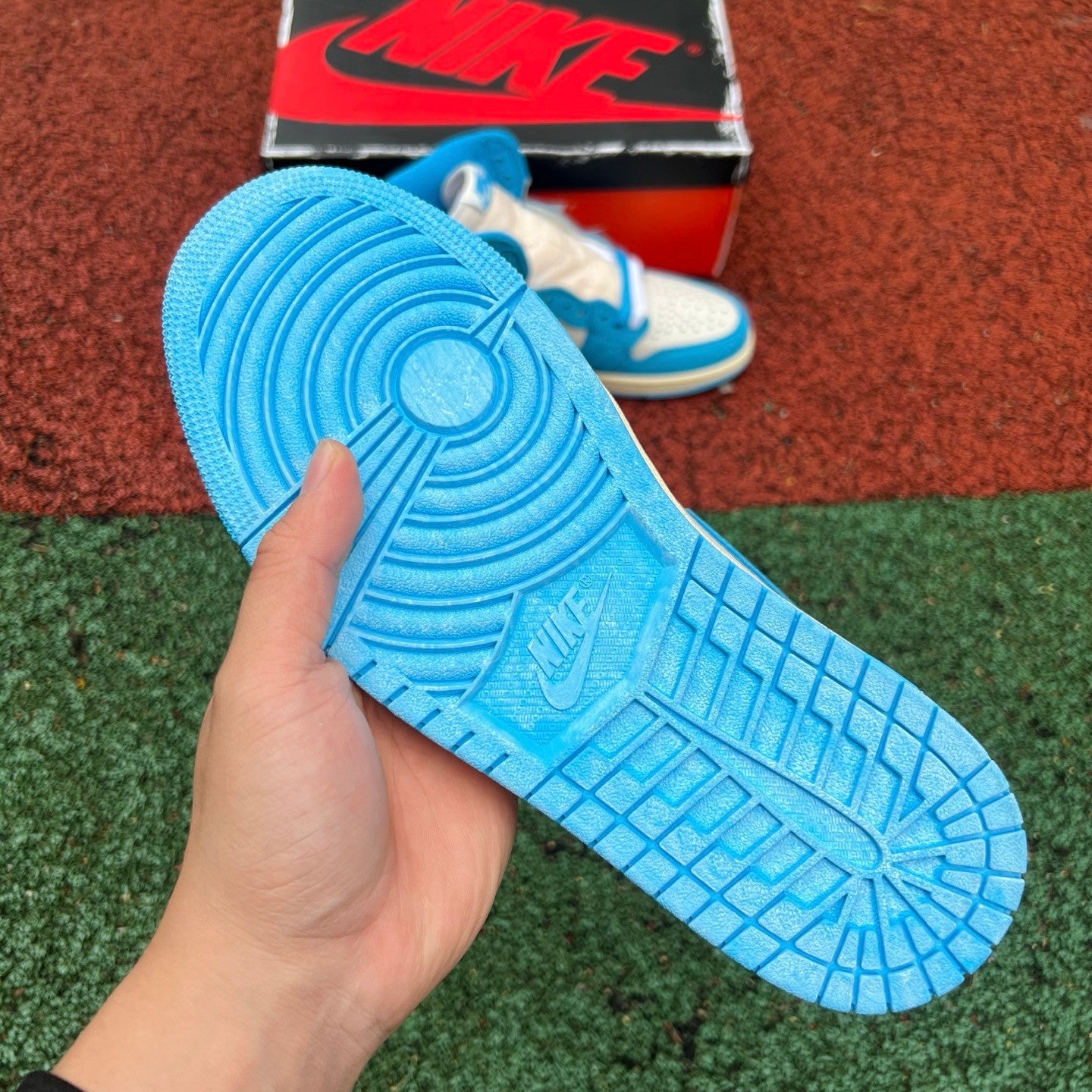 Air Jordan 1 Retro High OG 'UNC Reimagined'