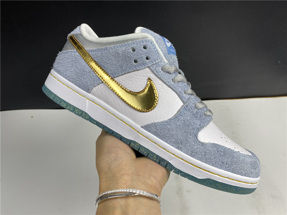 Sean Cliver x Dunk Low SB 'Holiday Special' Sample