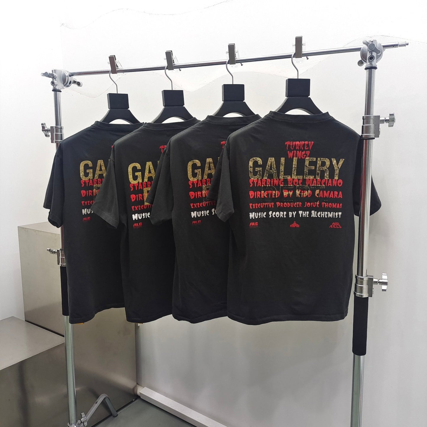 Gallery DEPT. TURKEY WINGZ TEE