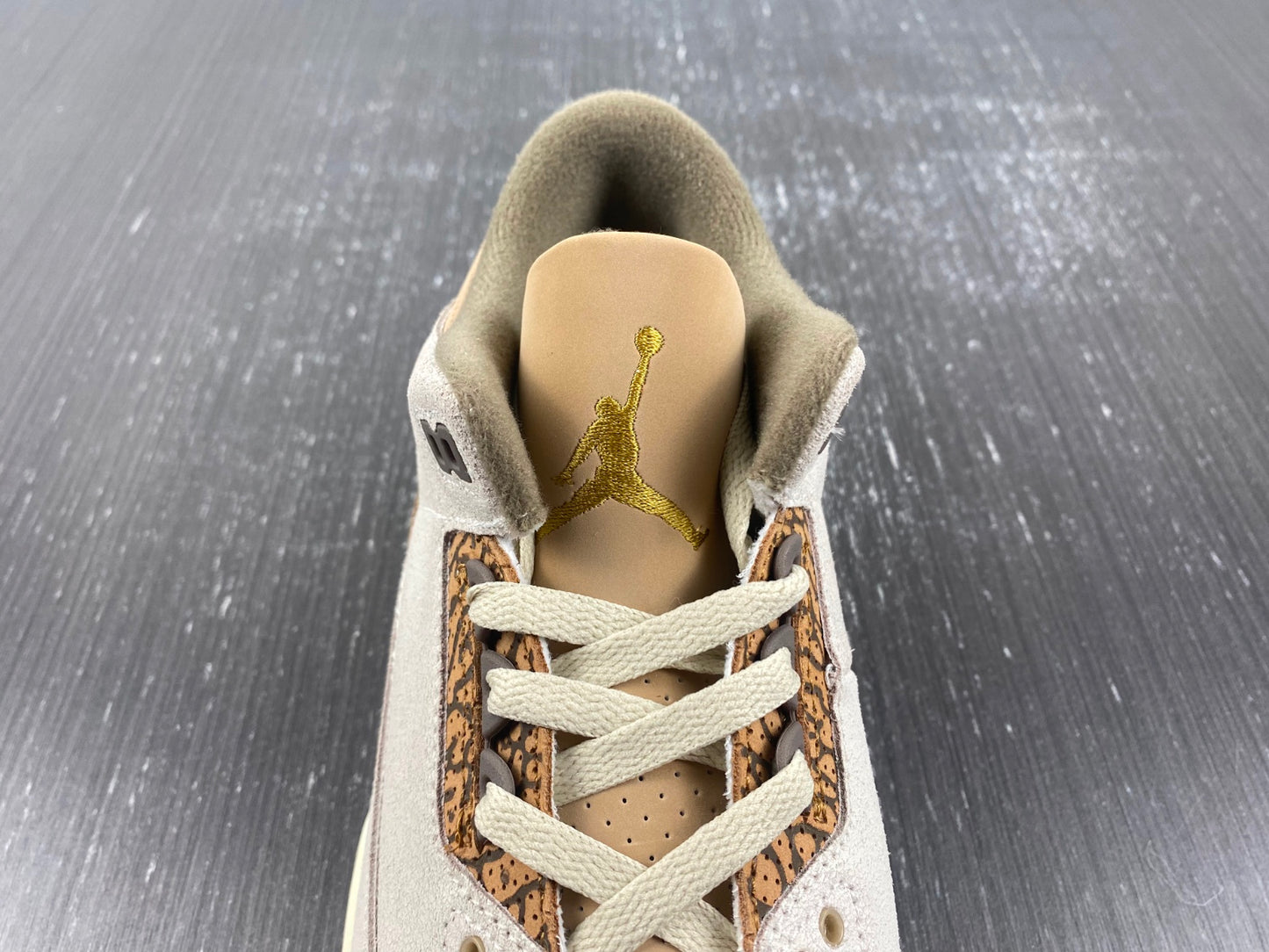 Travis Scott x Air Jordan 3 “Palomino”