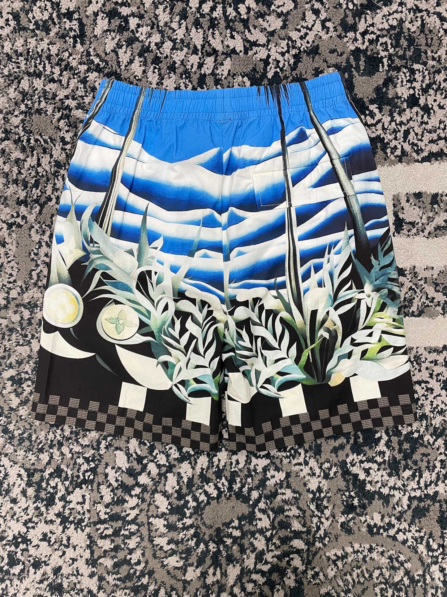 Louis Vuitton paradise islands collection Shorts