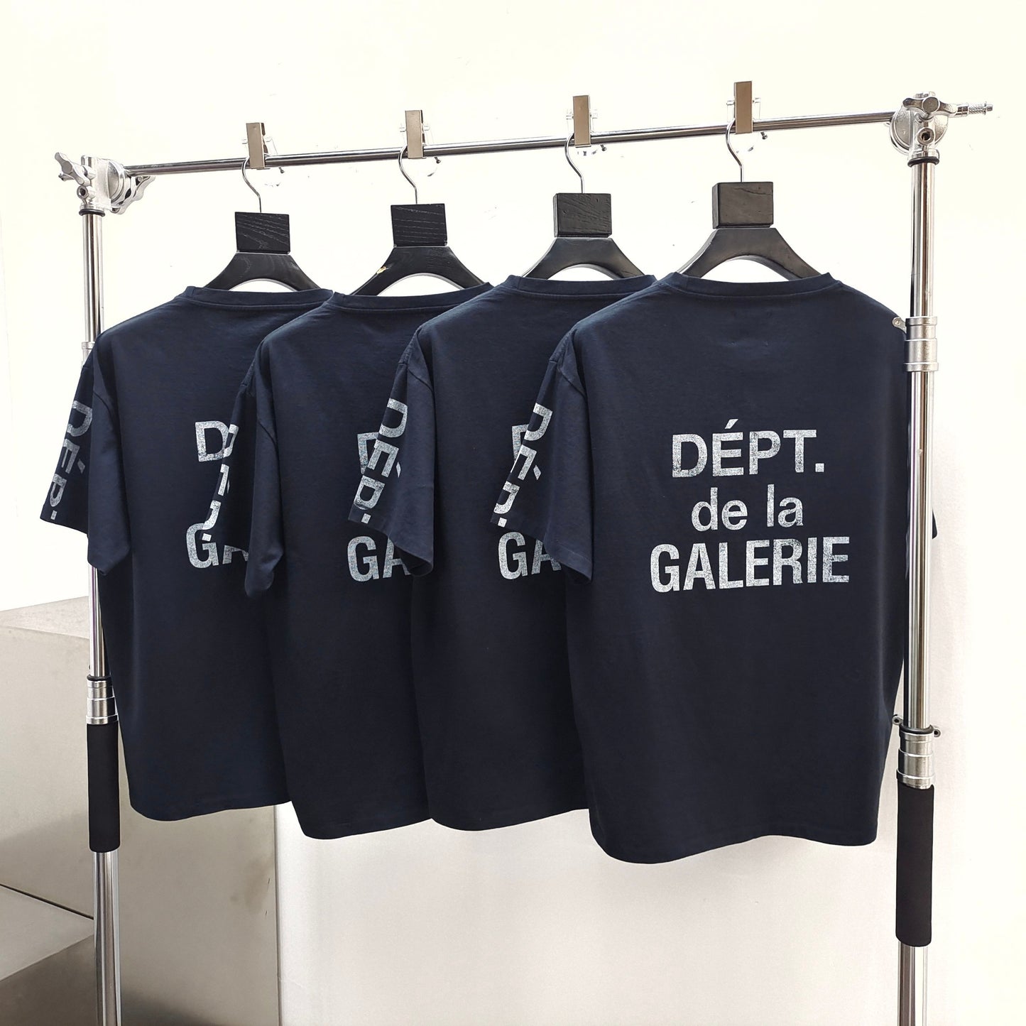 Gallery Dept. FRENCH COLLECTOR TEE