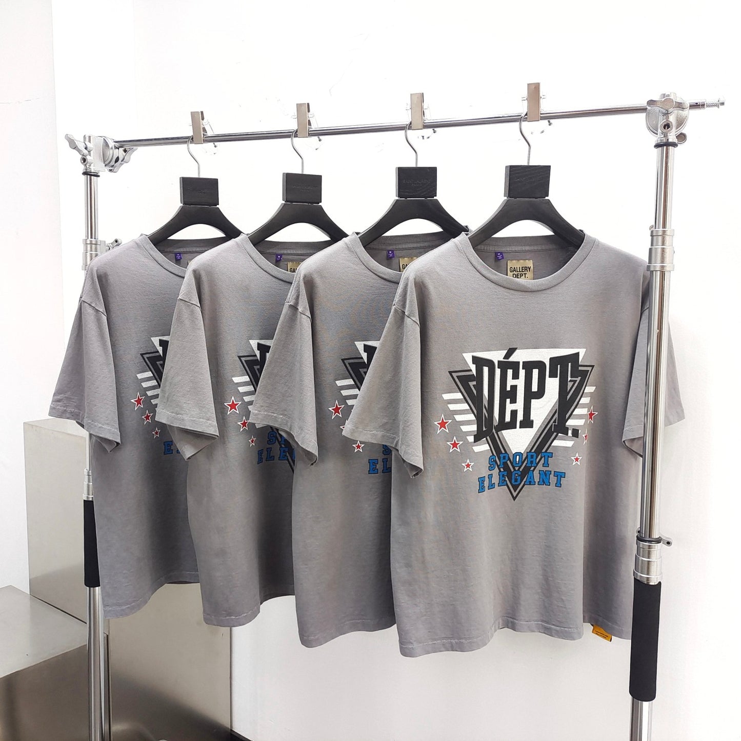 Gallery Dept. PROFESSIONAL TEE