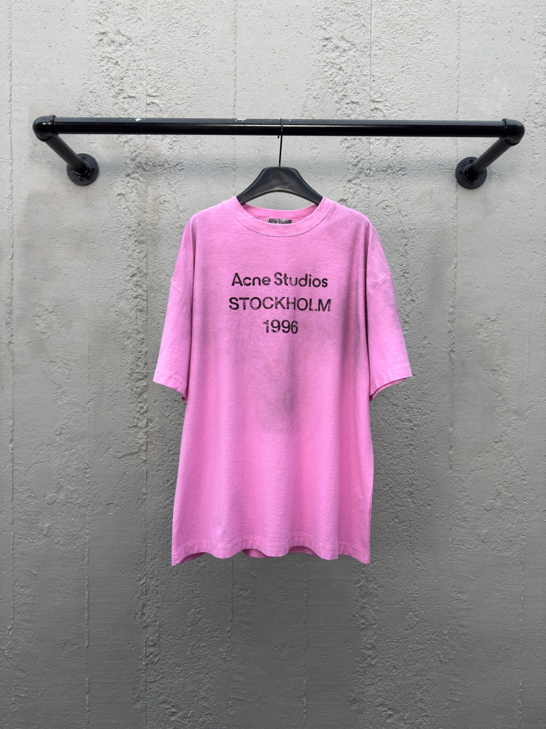 Acne Studio WMNS logo pink tee