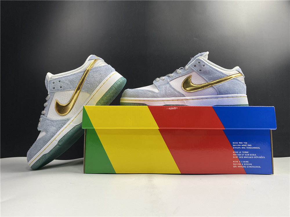 Sean Cliver x Dunk Low SB 'Holiday Special' Sample