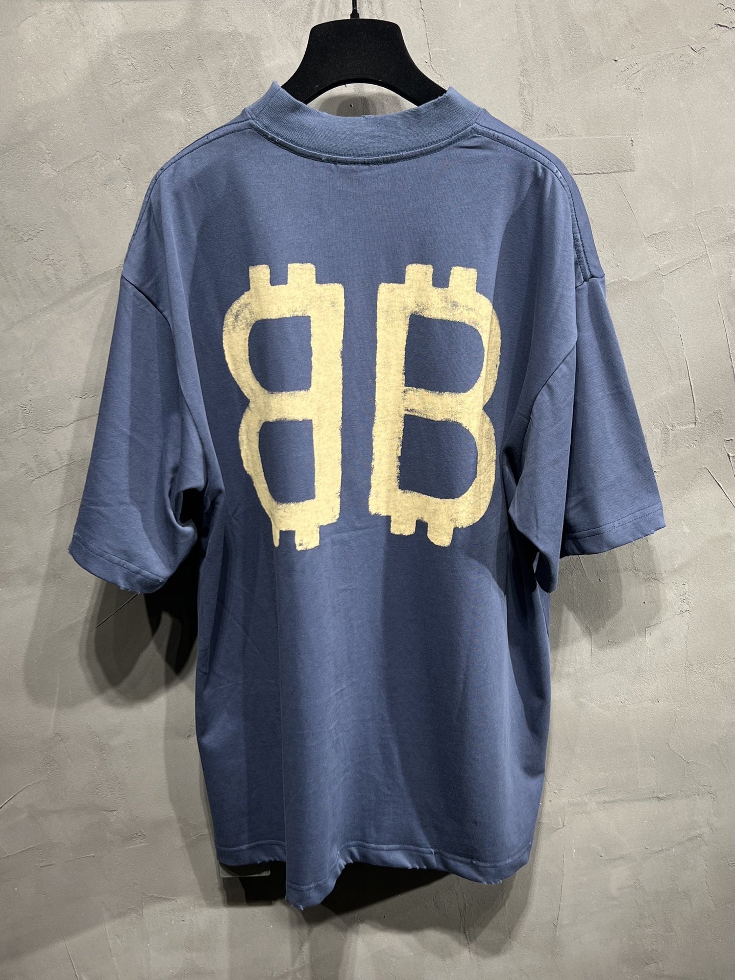 BALENCIAGA CRYPTO T-SHIRT OVERSIZED IN BLUE