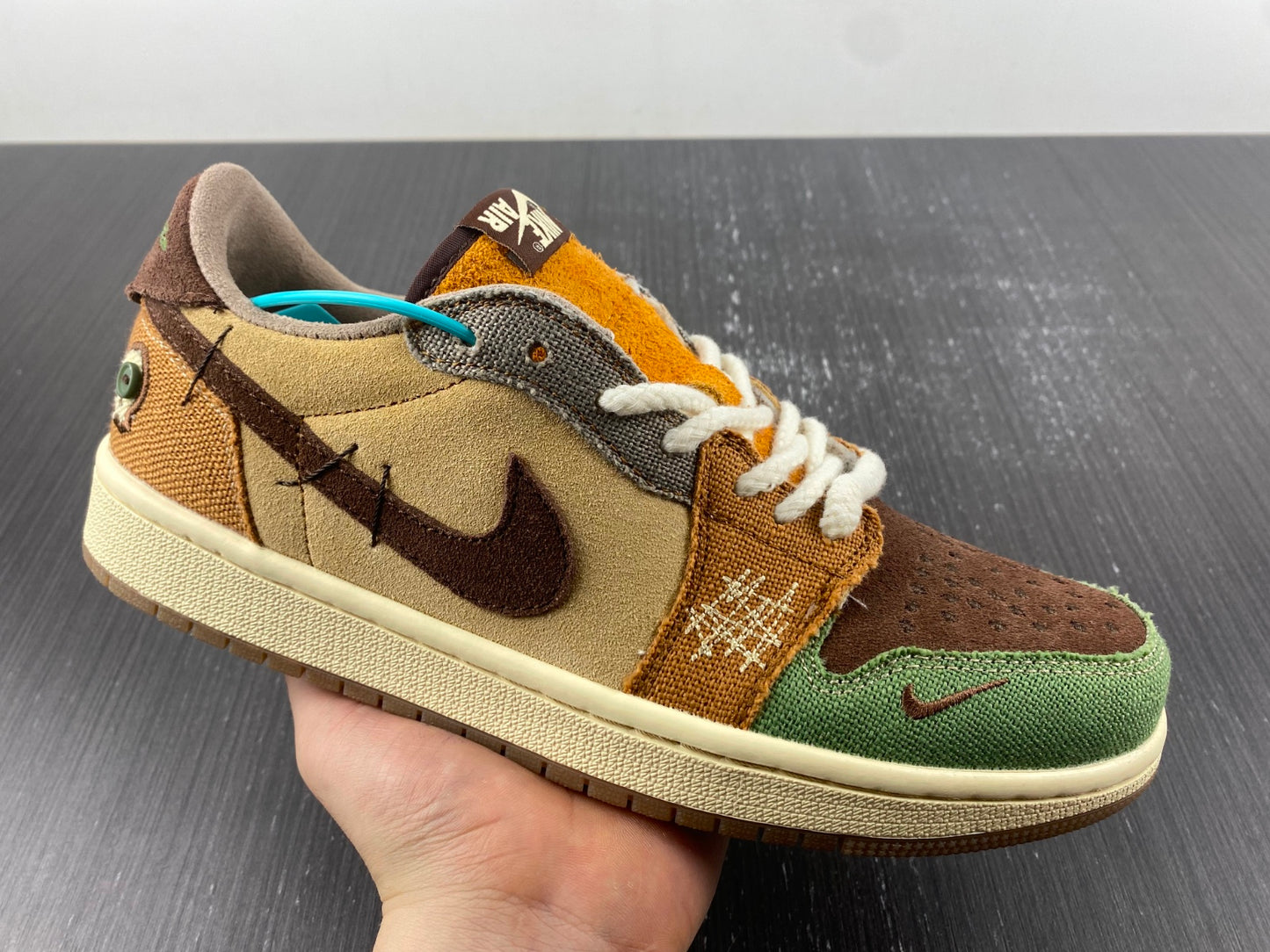 Zion Williamson x Air Jordan 1 Retro Low OG 'Voodoo'