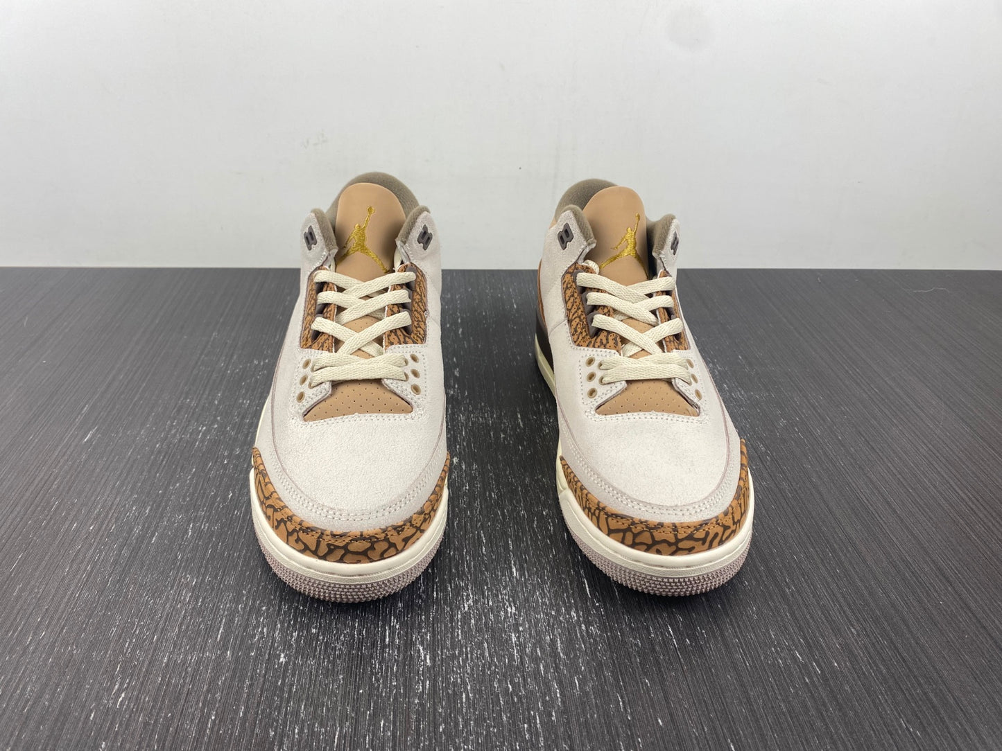Travis Scott x Air Jordan 3 “Palomino”