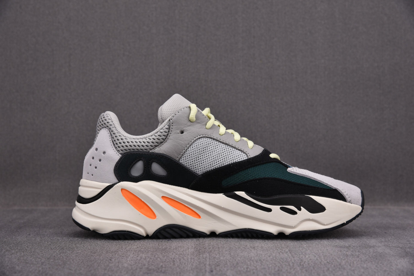 Yeezy Boost 700 'Wave Runner'
