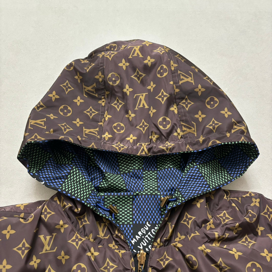 LV Damier Reversible Windbreaker 1AHBIV
