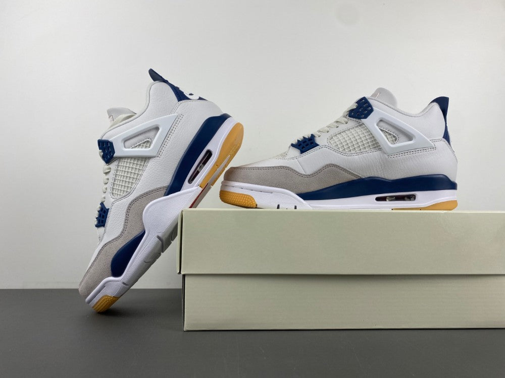 Nike SB x Air Jordan 4 Retro SP 'Navy'
