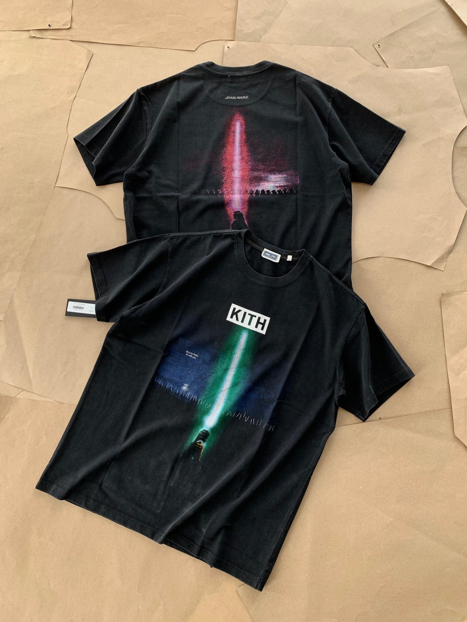 Kith for Star Wars Lightsaber tee – NYSummerShop