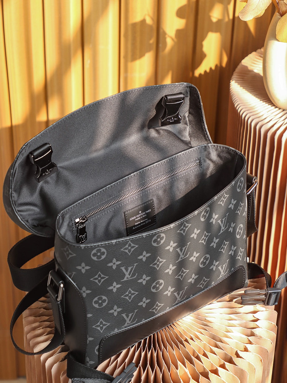 Louis Vuitton Messenger PM Voyager M40511