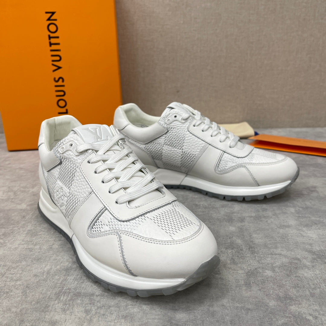 Louis Vuitton Run away sneakers 1ACEVV
