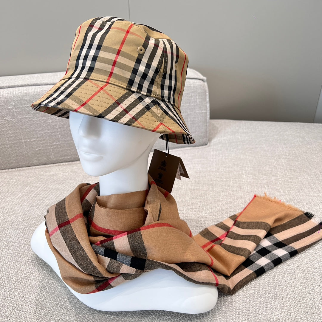 Burberry Check Bucket Hat
