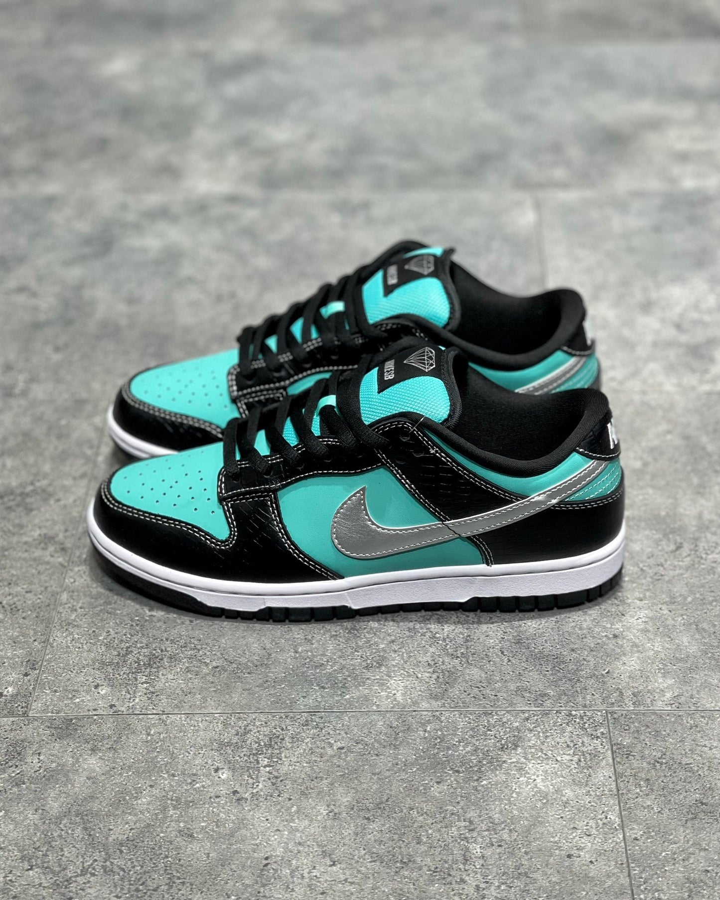 Diamond Supply Co. x Dunk Low Pro SB 'Tiffany'