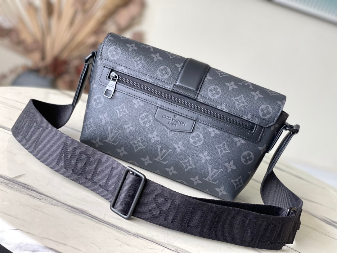LV S-cape messenger M46794