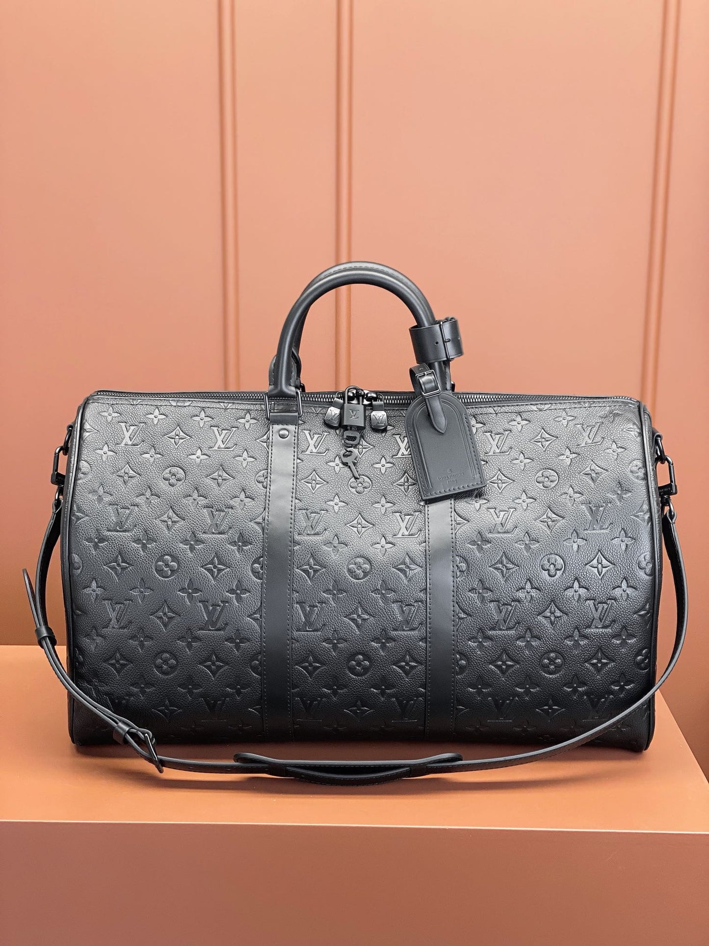 Louis Vuitton Keepall Bandoulière 50 M59025