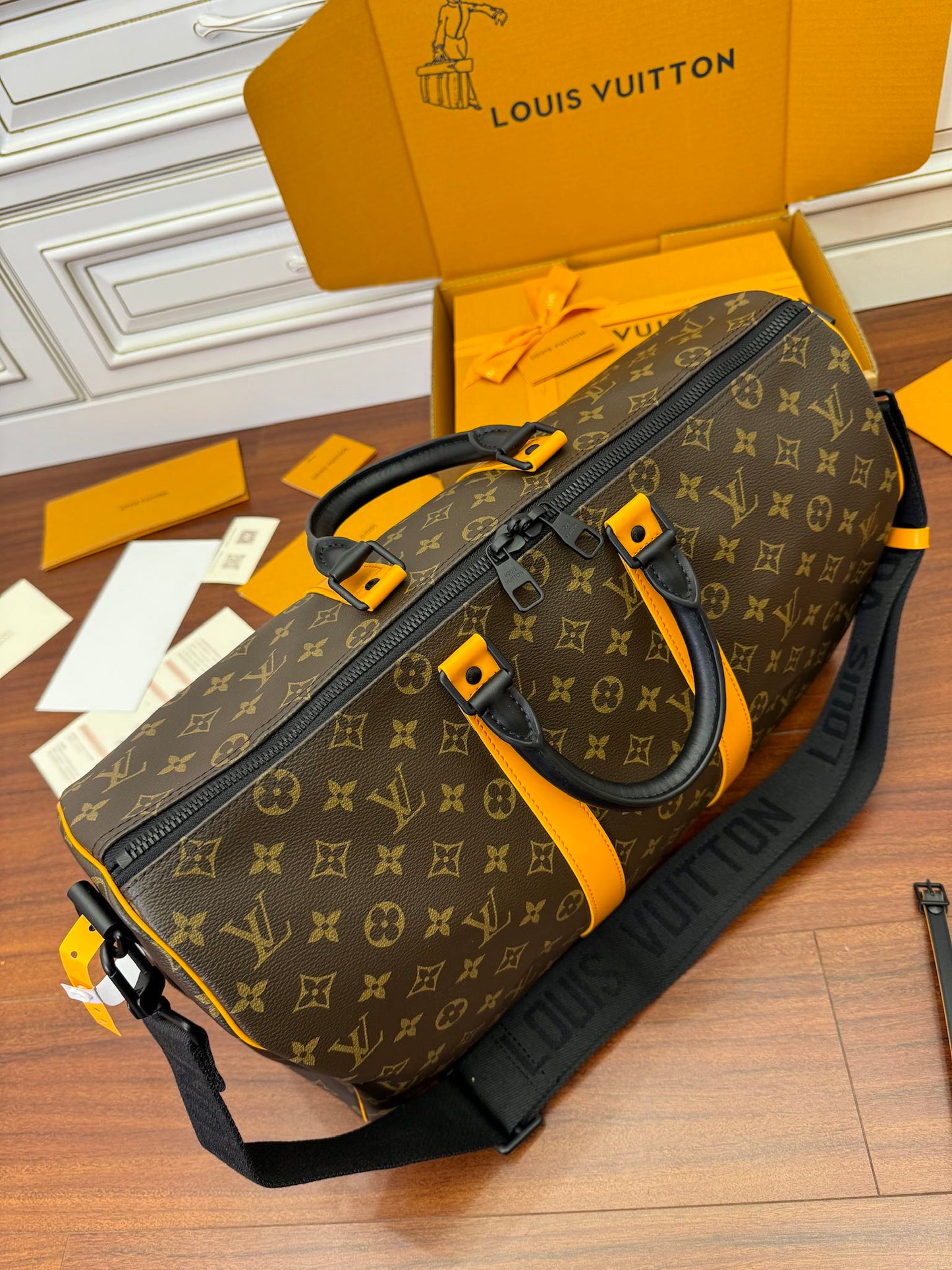 LV Keepall Bandouliere 55 M46702