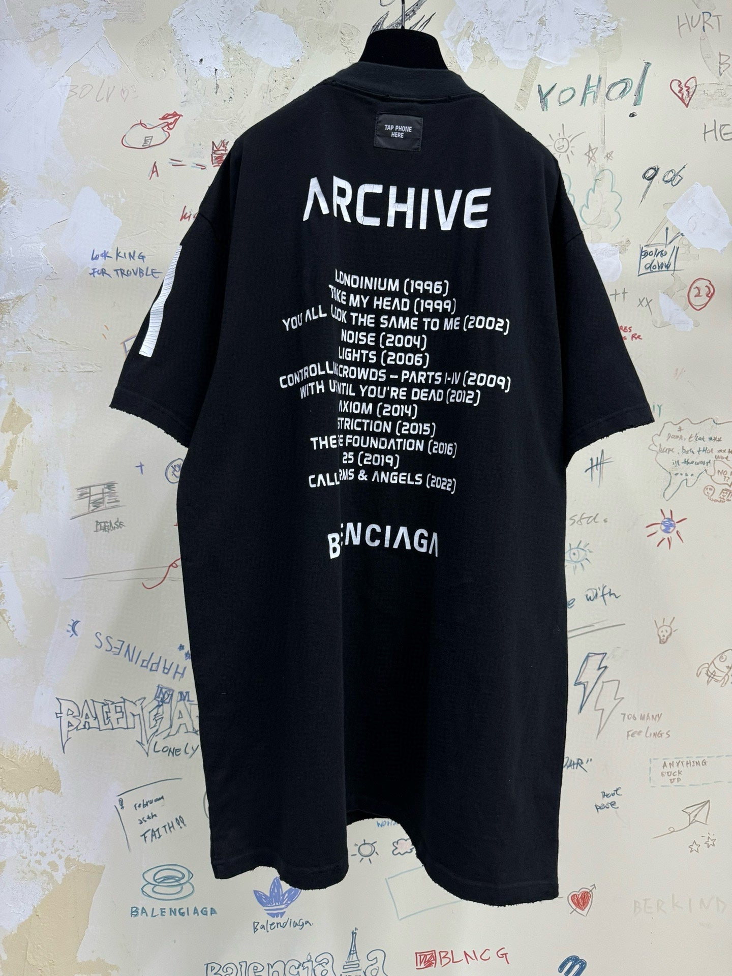 BALENCIAGA ARCHIVE OVERSIZED T-SHIRT IN BLACK