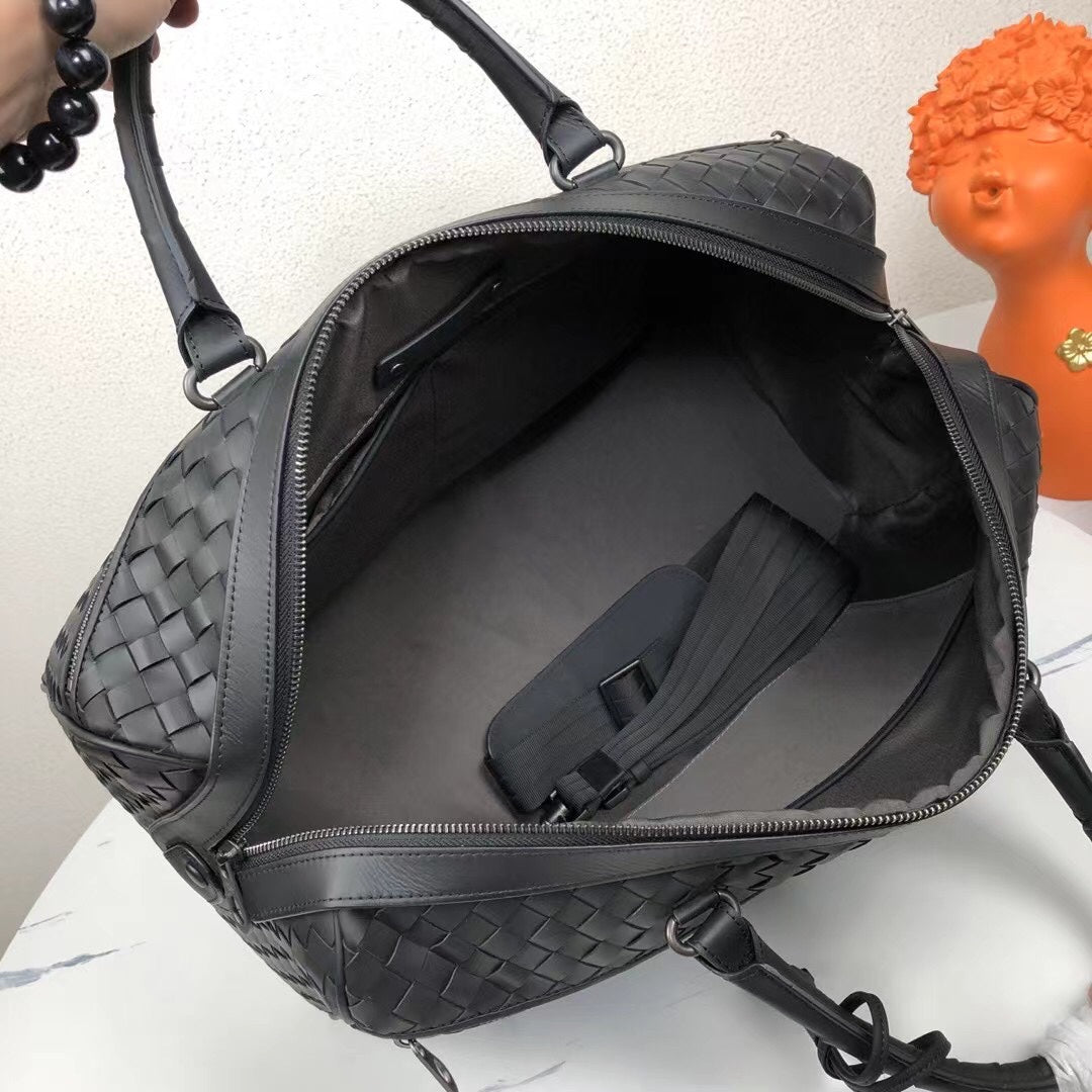 Bottega Veneta Medium Intrecciato Duffle