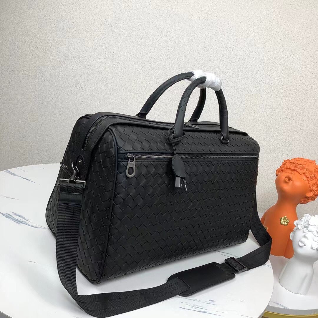 Bottega Veneta Medium Intrecciato Duffle