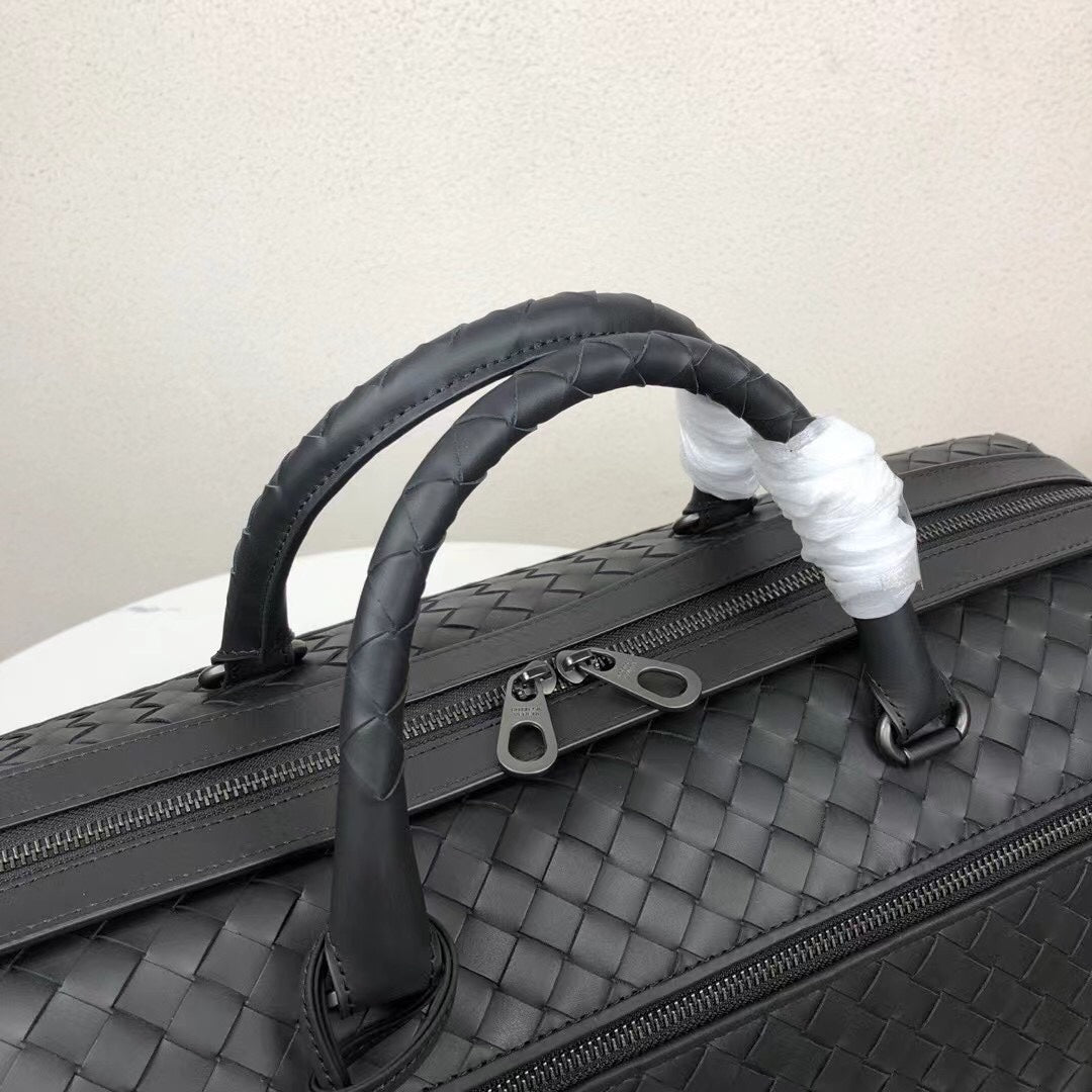 Bottega Veneta Medium Intrecciato Duffle