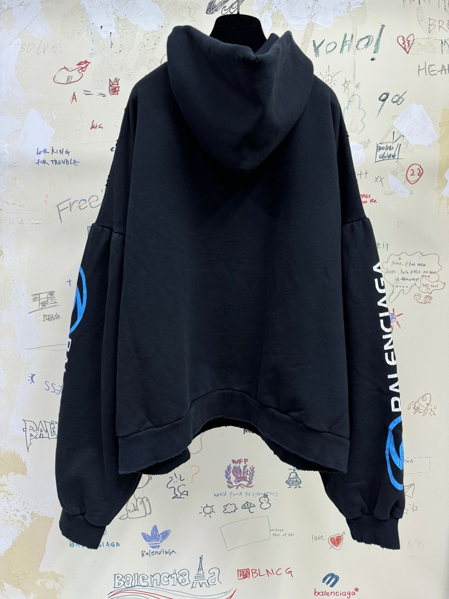 BALENCIAGA Sporty logo oversized hoodie