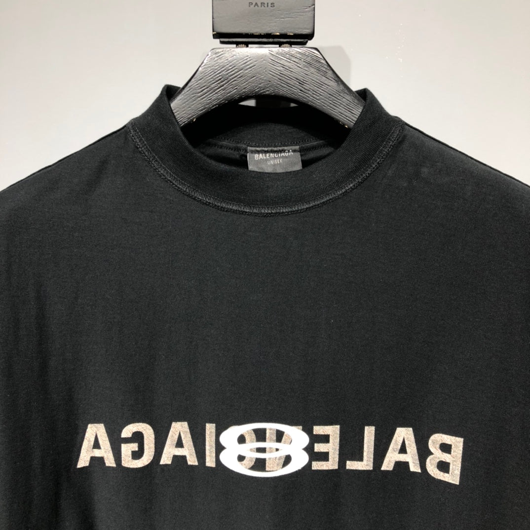 BALENCIAGA Double loop logo MEDIUM fit