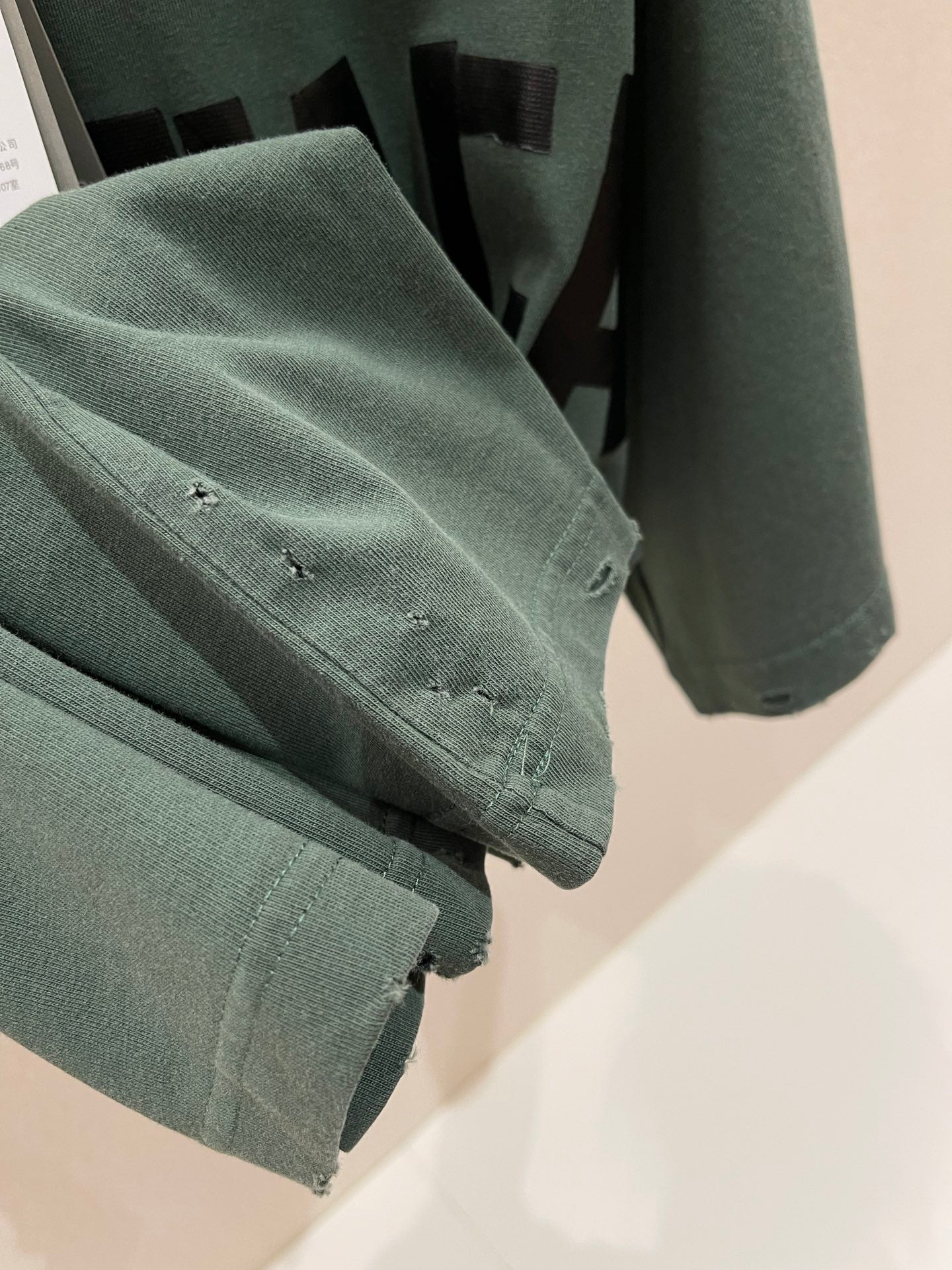 BALENCIAGA NEW TAPE TYPE T-SHIRT IN DARK GREEN