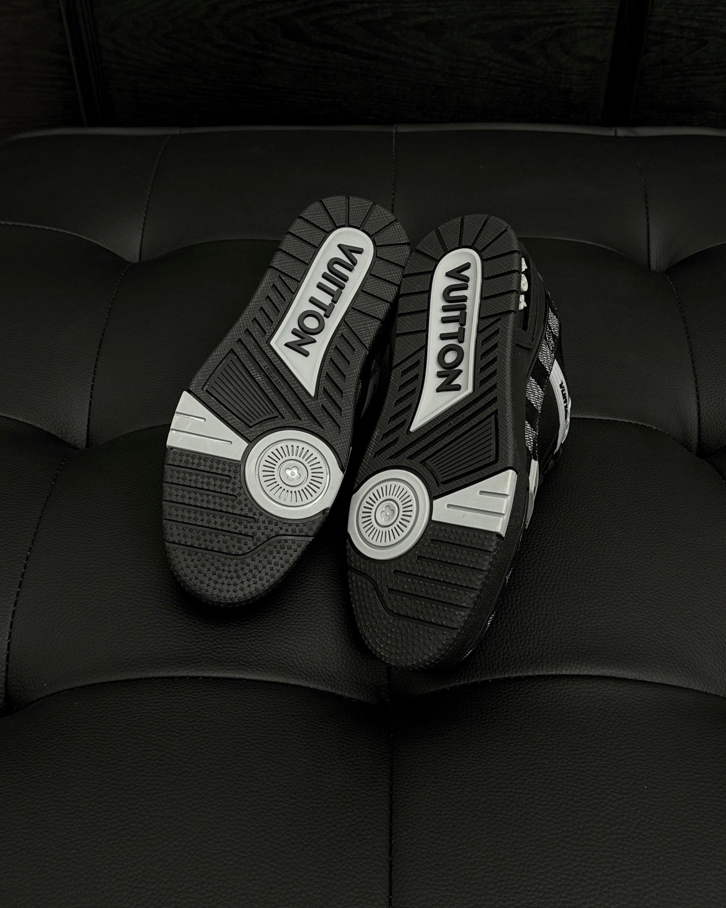 Louis Vuitton LV Trainer Sneaker 1ACPSC